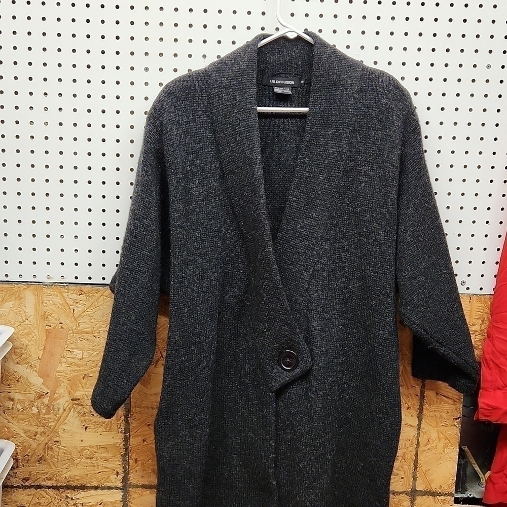 I.B. Diffusion 100% wool full length sweater size small